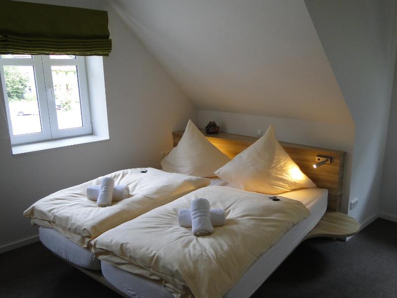 Superior Double Room image 1
