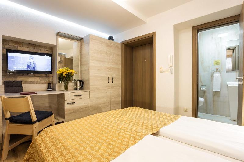 Sofia Place Hotel by HMG - image 7