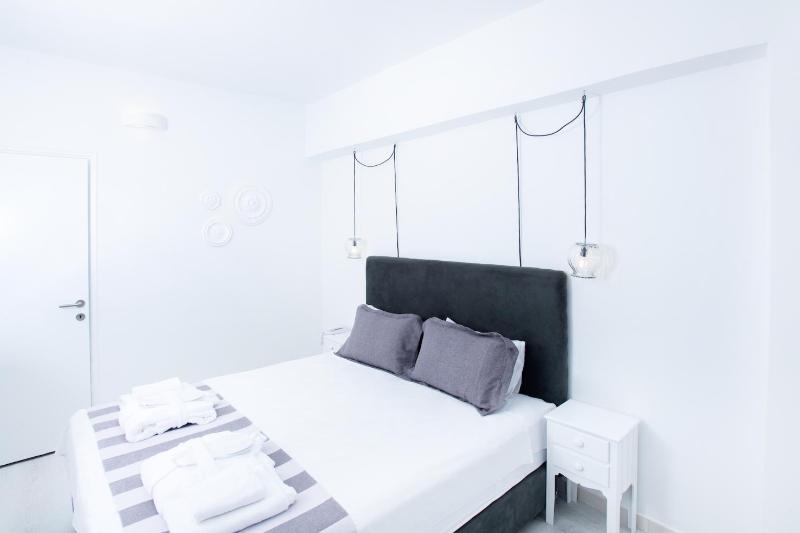 Classic Double Room image 1