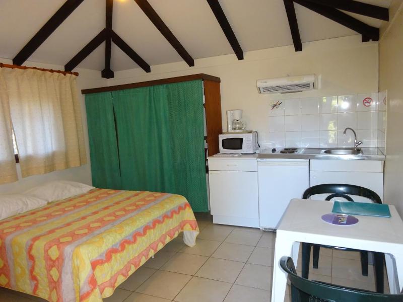 Chalet with Shared Bathroom (2 Adults) image 1