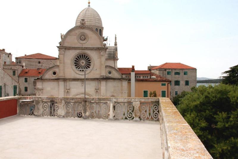 Apartman Cathedral - image 4