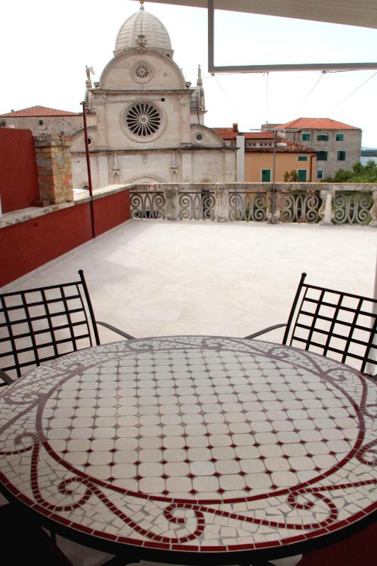 Apartman Cathedral - image 11