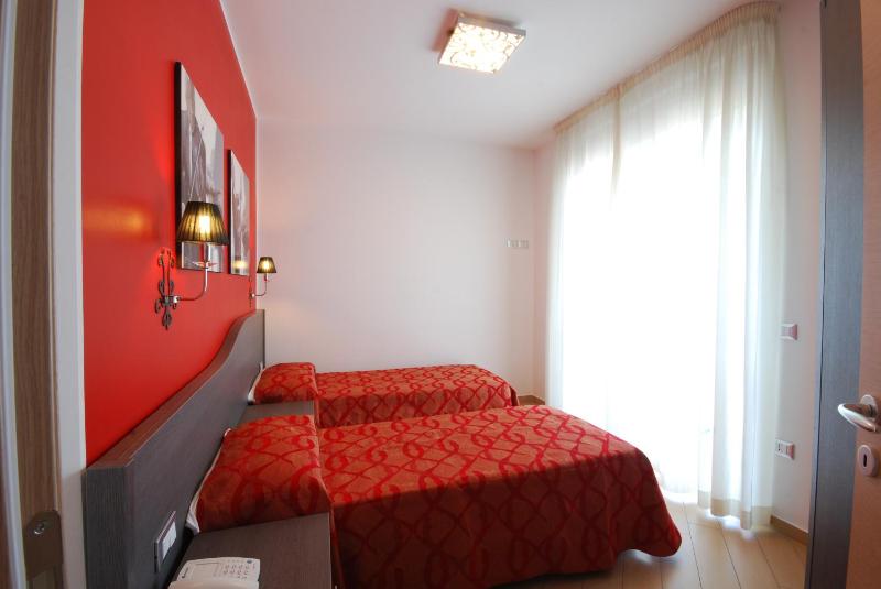 One-Bedroom Apartment (4 Adults) image 4