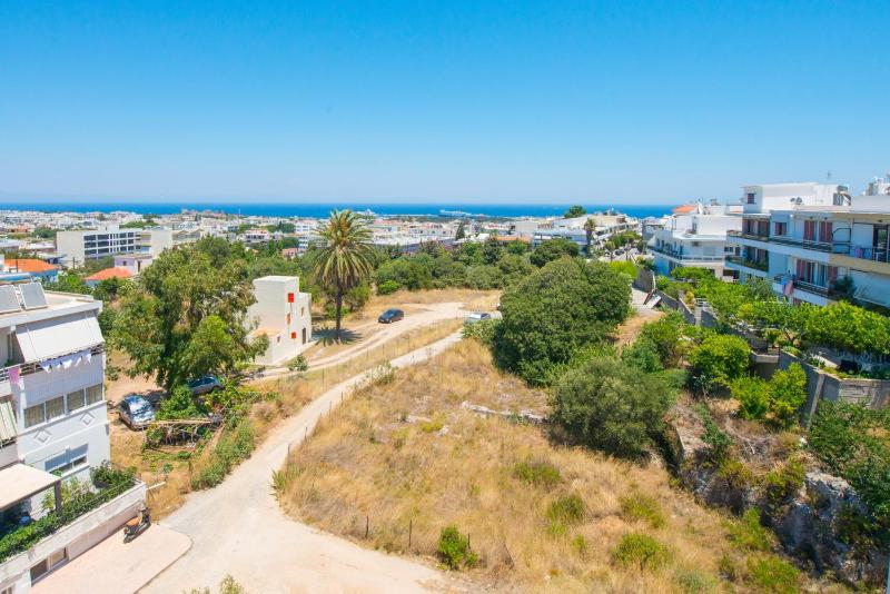 Yiannis Apartments - image 11