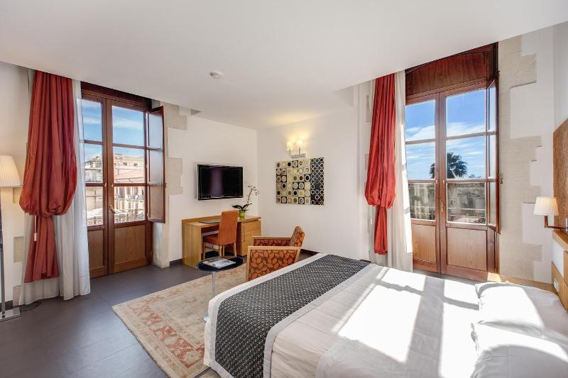 Suite image 1