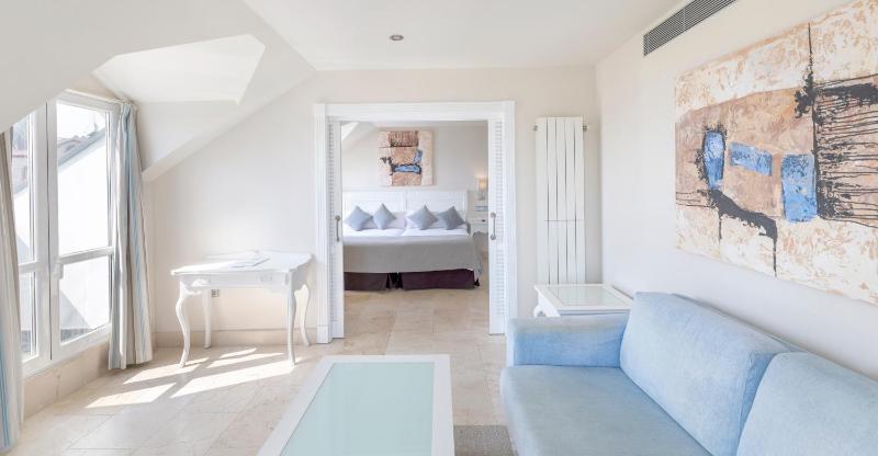 Double Room with Lounge image 1