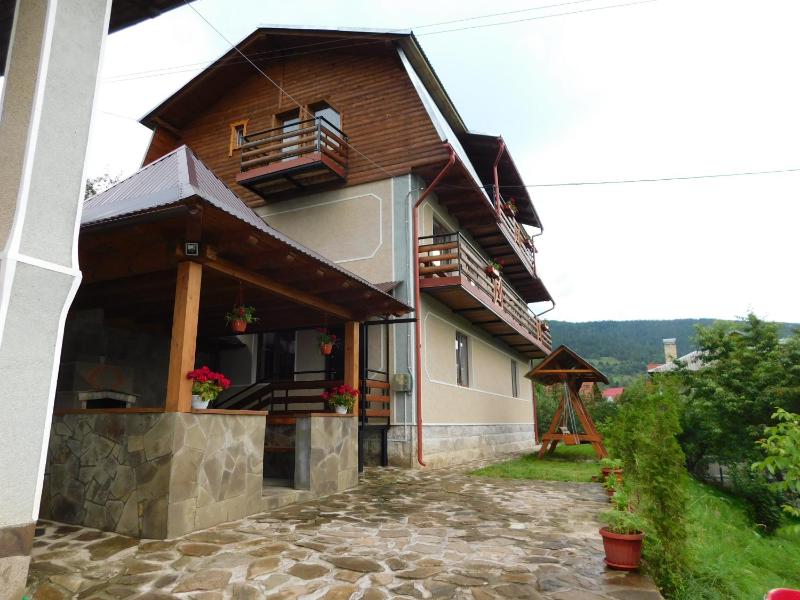 Glanz Cottage - image 11