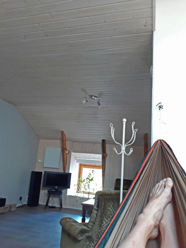 Studio Apartment image 3