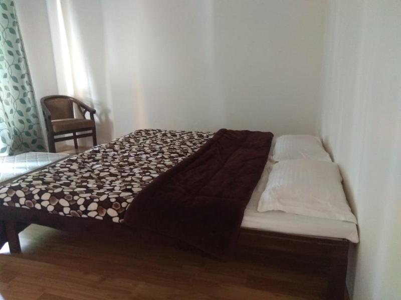 Chosdup Guest House - image 10