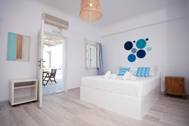 Double Room - Top Floor image 4