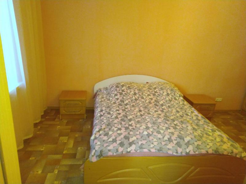 Family room with Private Entrance image 2