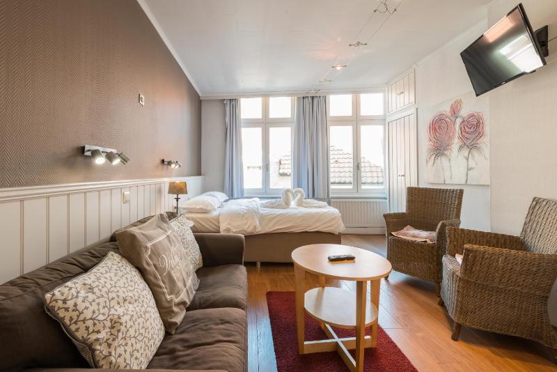 Hotel Leopold - image 10