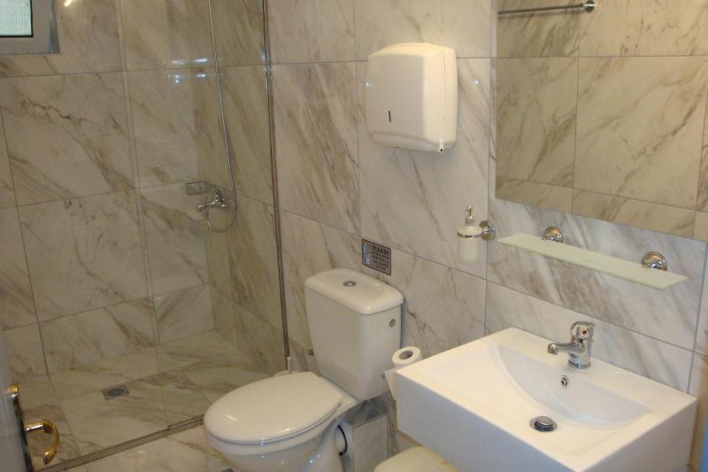 Karis Hotel - image 31
