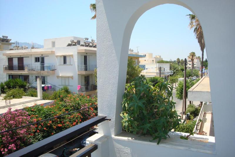 Karis Hotel - image 40