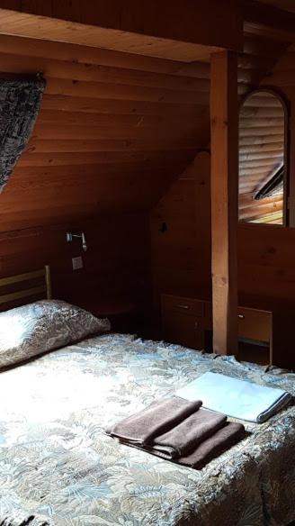 Large Double Room image 1
