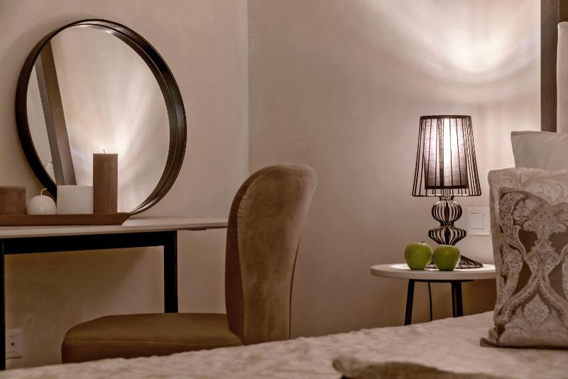 Superior Double Room image 4