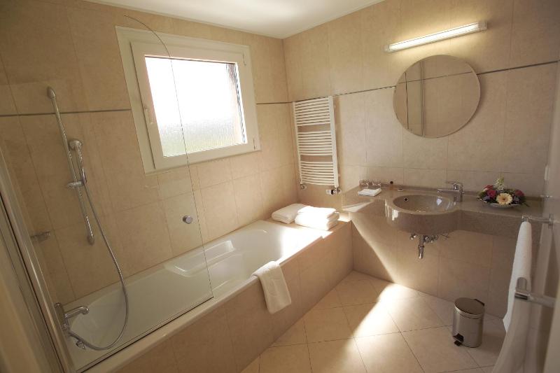 Superior Double Room image 2