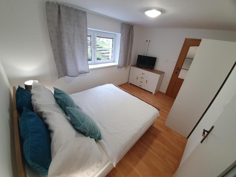 Double Room with Private Bathroom image 1
