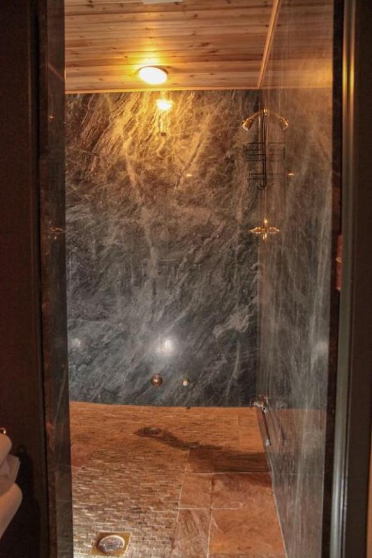 Ten-Bedroom Villa image 2