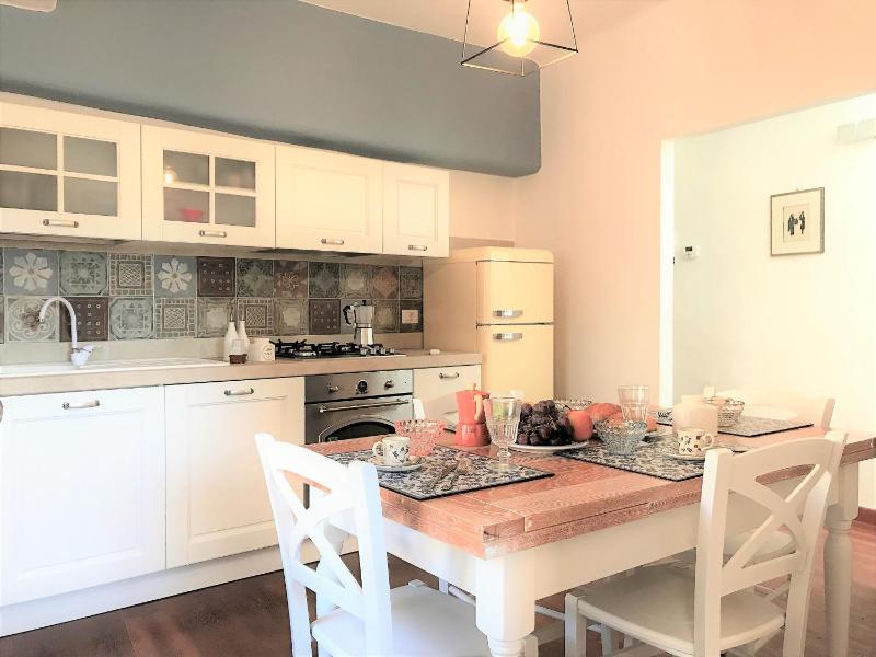 Studio Apartment image 4