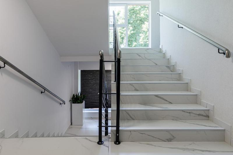 Double or Twin Room with Private Bathroom image 2