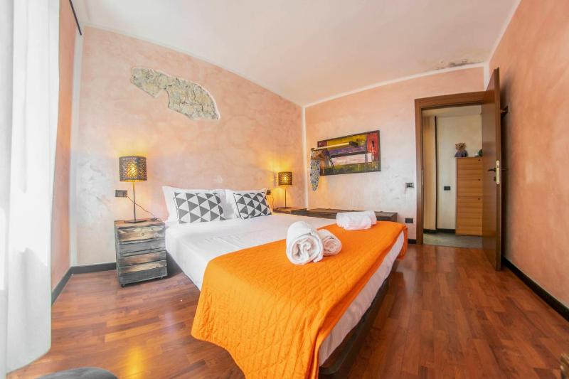 One-Bedroom Apartment with Balcony - Historical Building image 1
