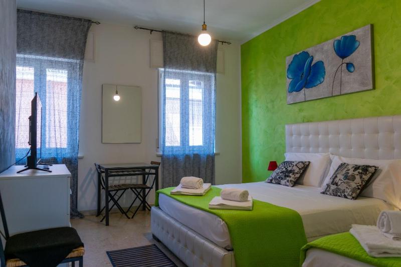 Two-Bedroom Apartment - Separate Building image 2