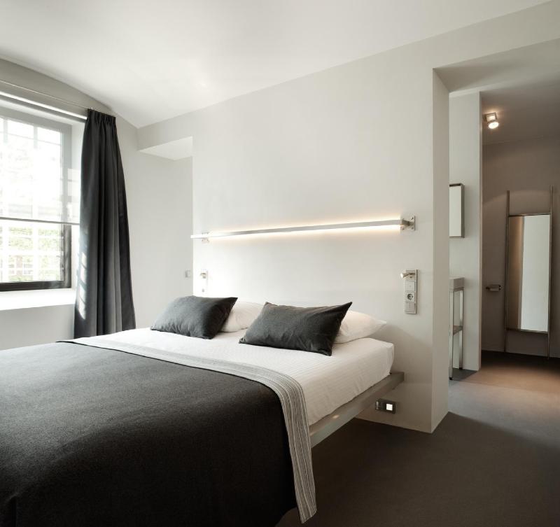 Comfort Double Room image 4