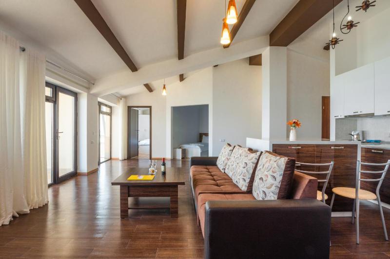 Superior Apartment image 2