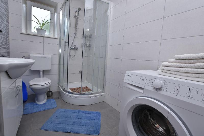 Two-Bedroom Apartment with Balcony image 4