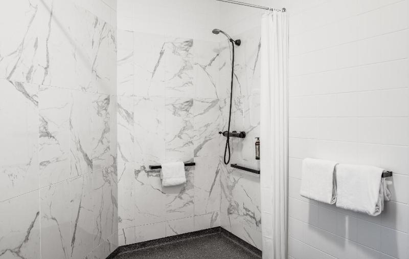 Family Room - Disability Access image 3