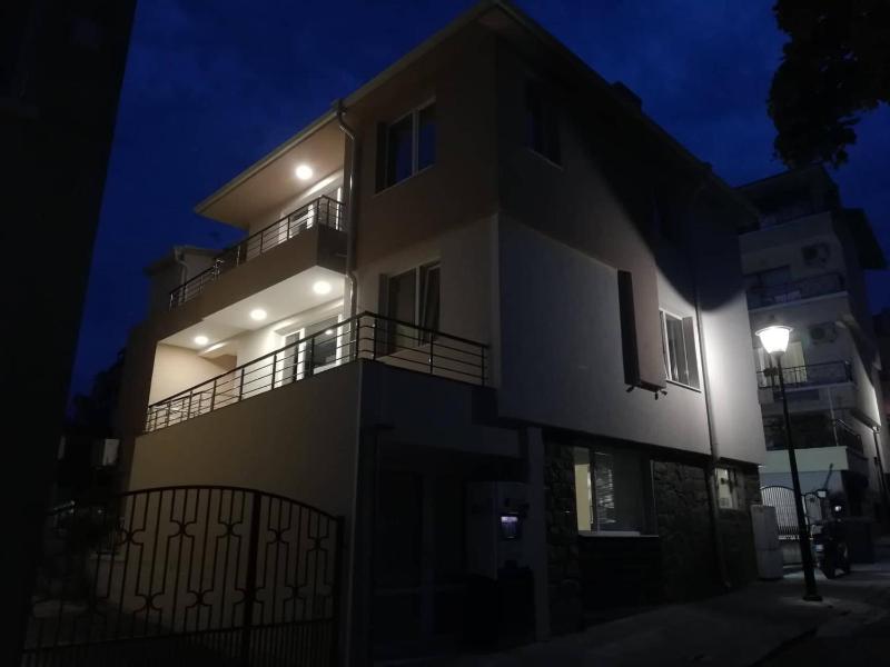 Guest House Dimovi - image 14