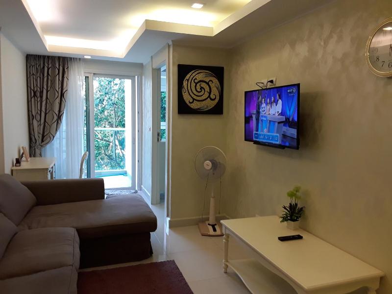 Cosy Beach View Apartments - image 26