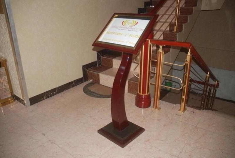 Tiffany Diamond Hotels Ltd - Indira Gandhi street - image 8