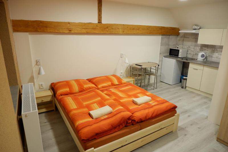 Apartment image 2