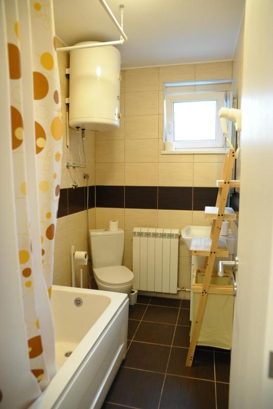 Apartment A - image 7