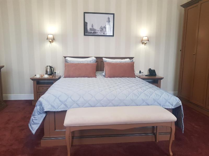 Single Room image 3