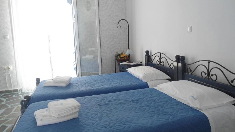 Studio with Sea View image 3