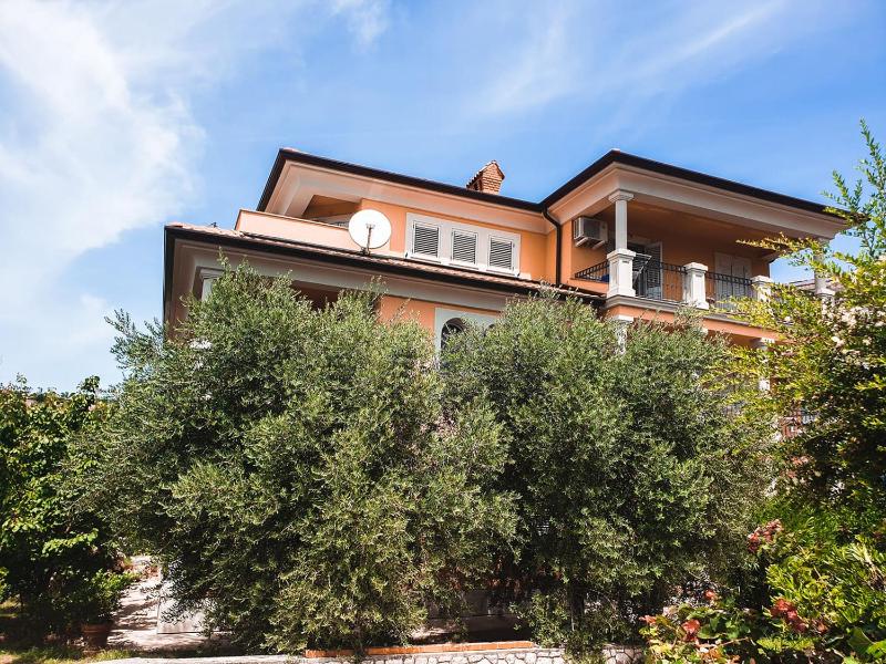 Villa Dubravka - image 22