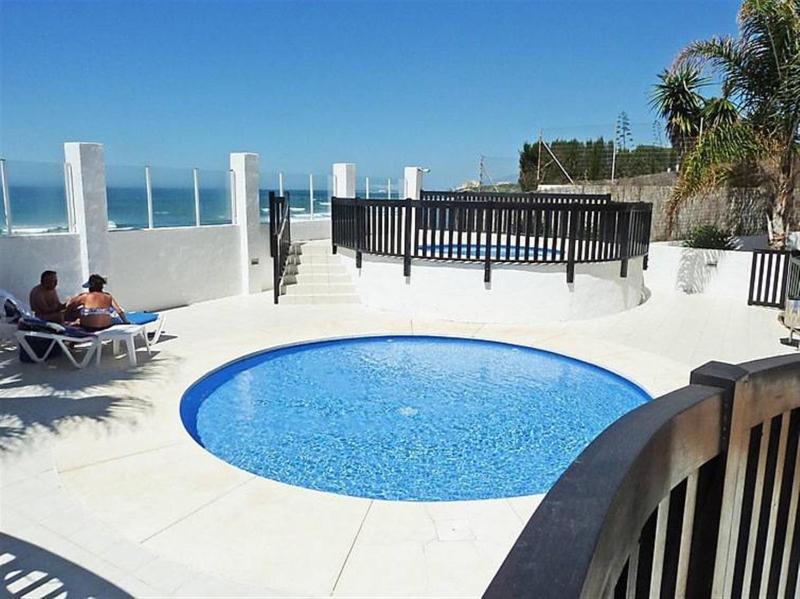 Seaview Puerta del Mar first line beach - image 25
