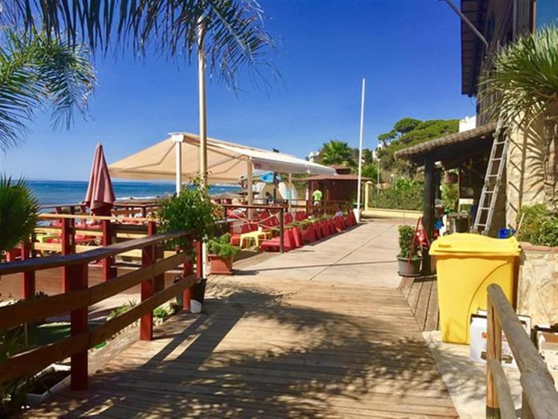 Seaview Puerta del Mar first line beach - image 36
