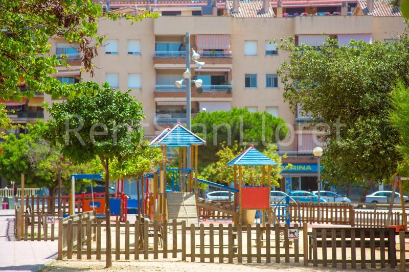 Tic Tac 31 Family apartment with pool view - image 4