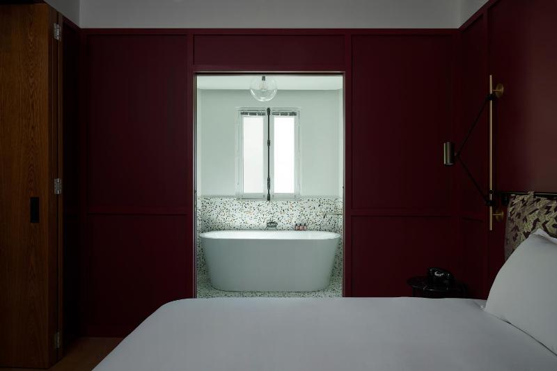 Junior Suite image 3