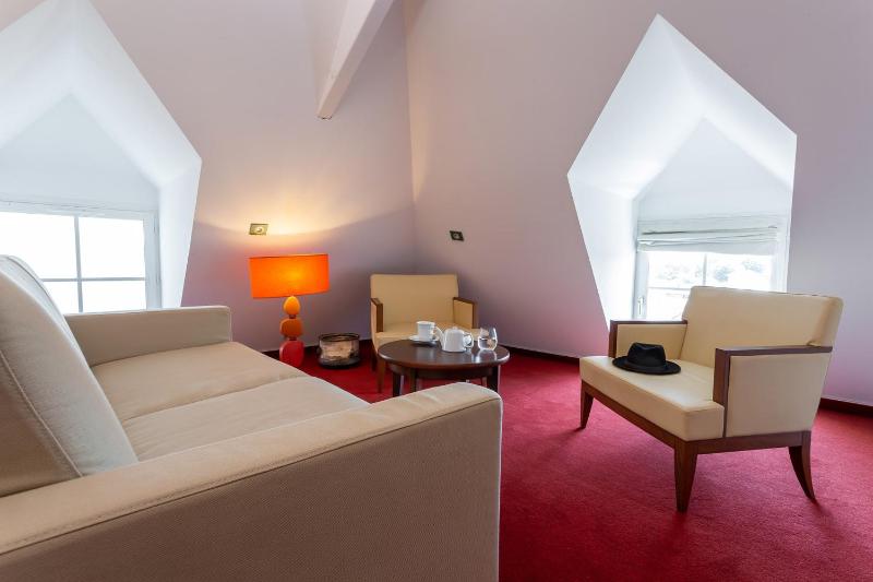 Suite Double Room image 2