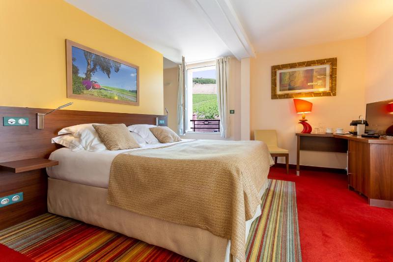 Suite Double Room image 3