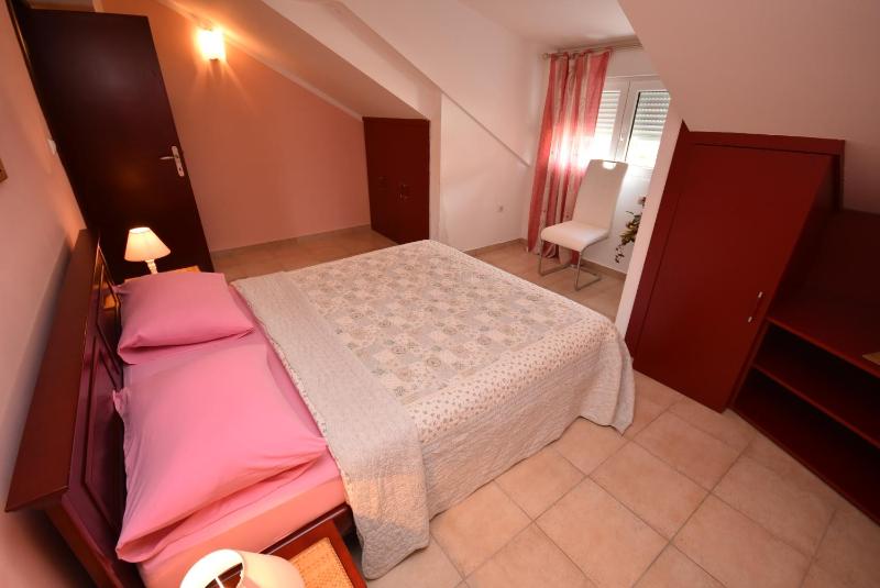 Apartment with Sea View image 3