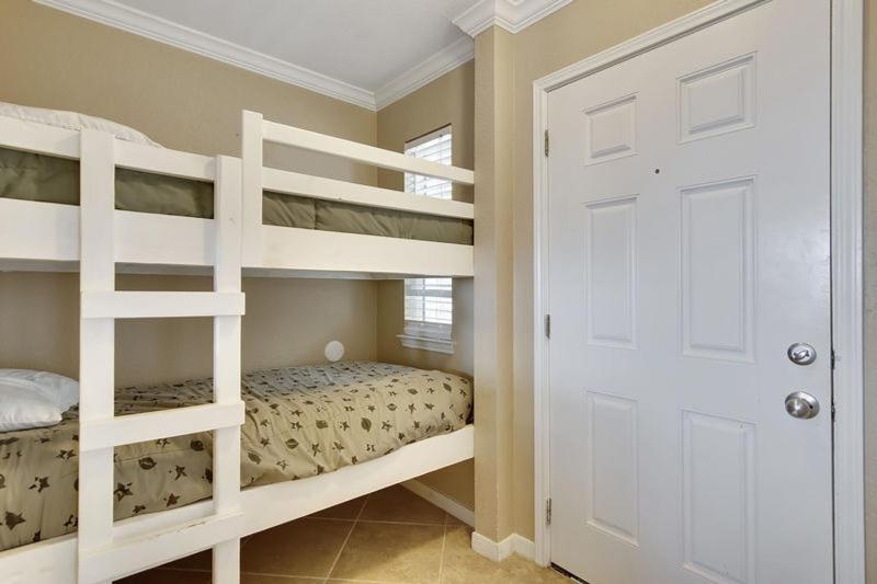 Apartment image 2