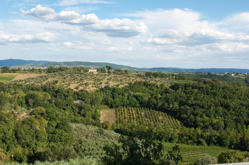 Economy Double Room image 4