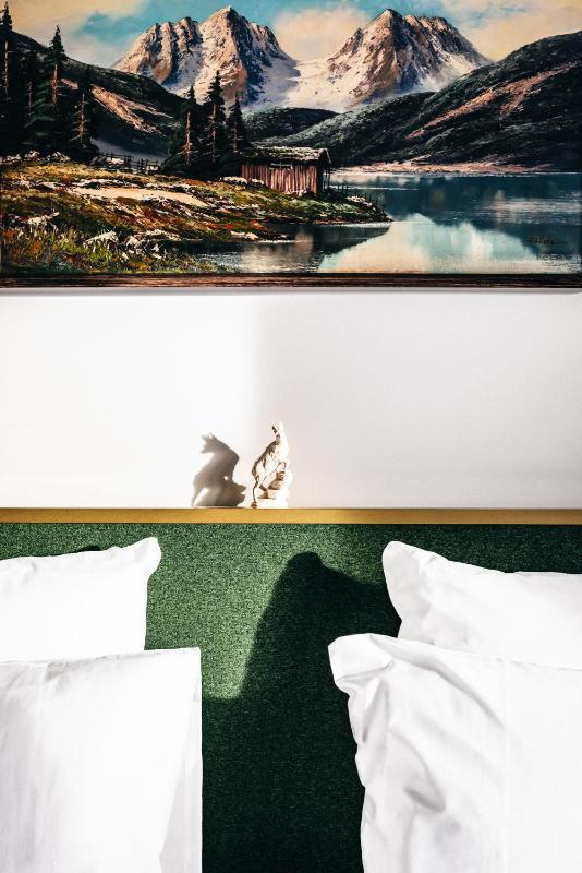 Suite image 1