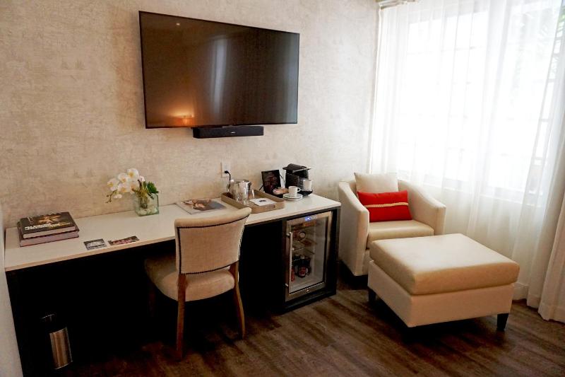 Premium Studio image 4